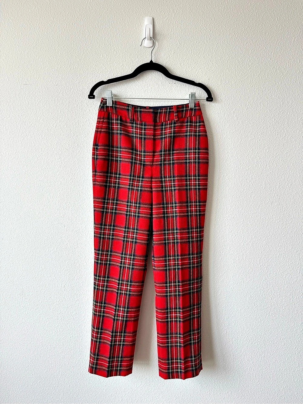 Boden Plaid Straight Leg Pants in Red & Black Size US 2